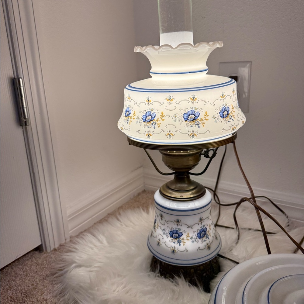 Vintage Floral ceiling light Only one piece - Picture 5 of 7